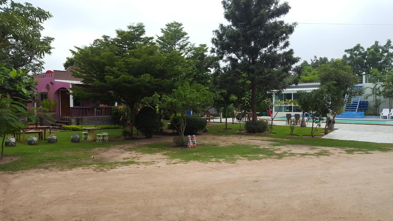 Poh Rak Resort At Pak Chong エクステリア 写真
