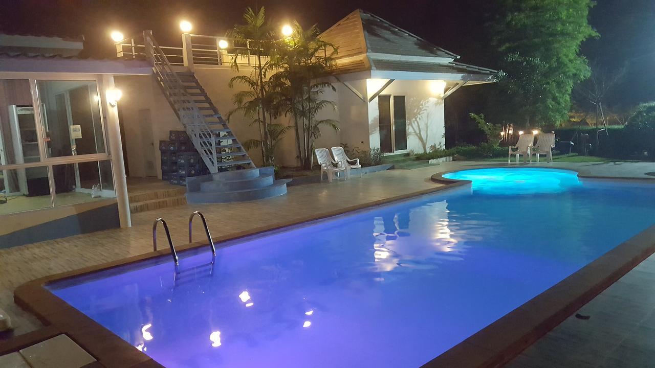 Poh Rak Resort At Pak Chong エクステリア 写真