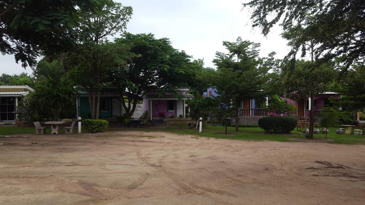 Poh Rak Resort At Pak Chong エクステリア 写真